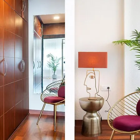 Monkeys Apartments La Campana Suites Seville Exterior photo